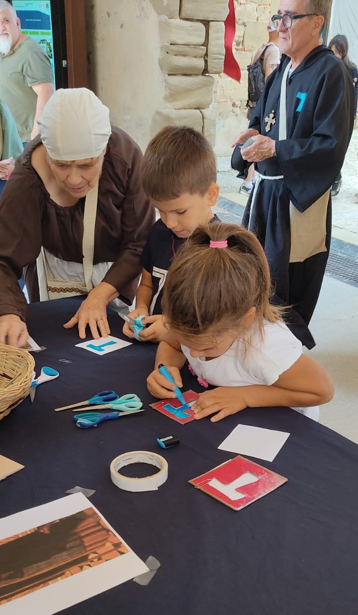 jeux pour enfants avec Marie-Aimée Bouchet-Bert et Michèle Juanola